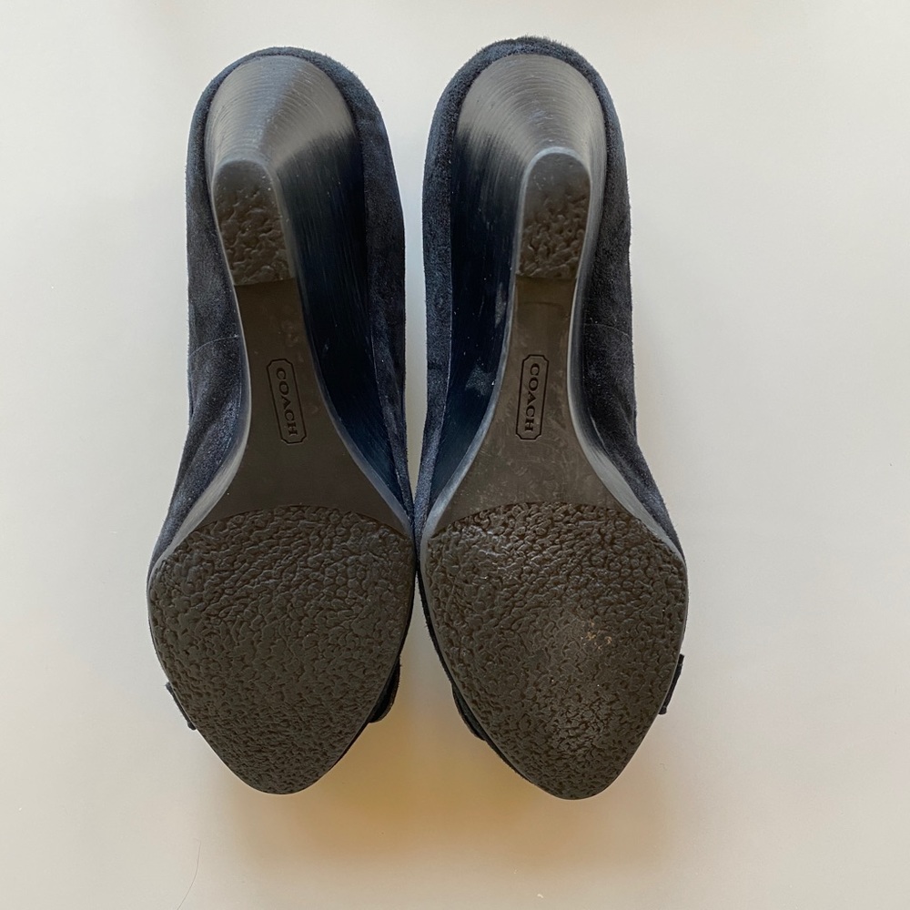 Coach Suede Wedge Heels - size 8.5 - Picture 3 of 9